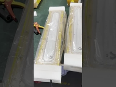 Iluminación industrial convexa de vidrio a prueba de explosión Iluminación de inundación 60Hz