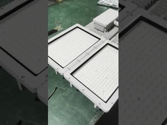 Instalaciones de iluminación portátiles a prueba de explosión WF2 para campos de petróleo de carbón 200W 100W