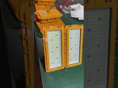 Lámpara a prueba de explosiones e impermeable para iluminación de áreas peligrosas de alta calidad 50w 100w 150w 200w