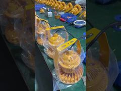 Luz a prueba de llamas 100W 150W 200W 300W Montaje en techo IP65 Iluminación LED de bahía alta a prueba de explosiones