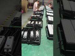 Iluminación para canchas de tenis impermeables   Foco modular LED para exteriores IP66