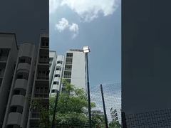 Caso del proyecto de iluminación de canchas de tenis