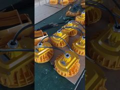 Luces LED a prueba de explosiones IP65 100W para campos petrolíferos, empresas químicas de perforación petroquímica