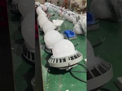 El vidrio moderado aluminio 50w 100w 150w de la alta luz de la bahía del alto brillo llevó la luz a prueba de explosiones