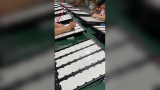 Mire: Luces LED de construcción de aluminio: construidas para durar Escaparate al aire libre