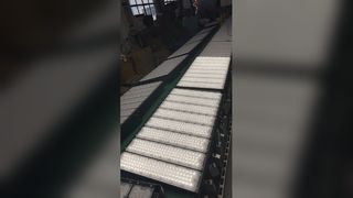 Vea por qué elegir farolas de aluminio IP66 resistentes a la intemperie de 200 W a 500 W para diversas aplicaciones