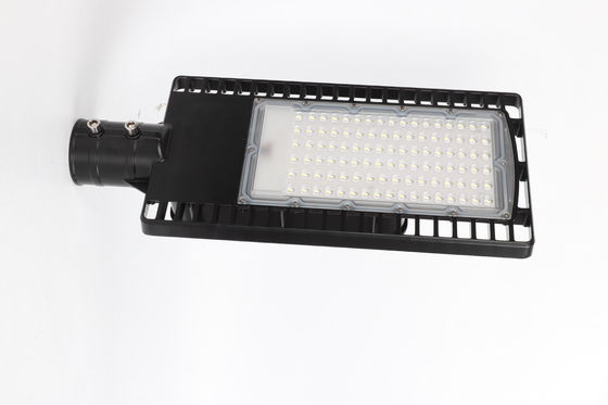 Luz de calle LED de aluminio fundido a presión IP65 a prueba de agua con una vida útil de 50.000 horas