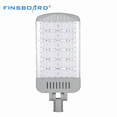 Luz de calle LED SMD3030 de alto rendimiento con IP65 resistente al agua y opciones de potencia de 50W-300W para iluminación exterior montada en postes