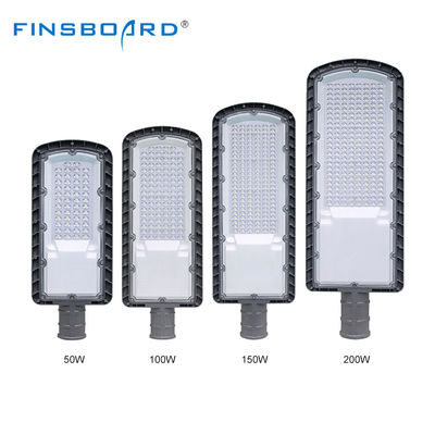 Luz de calle LED de alta luminosidad de aluminio fundido a presión IP66 a prueba de agua con eficiencia de 120 lm/W