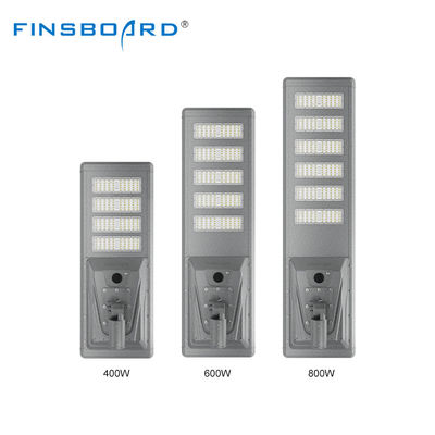 Luz de calle solar LED todo en uno de 120W con sensor de radar y 50000 horas de vida útil