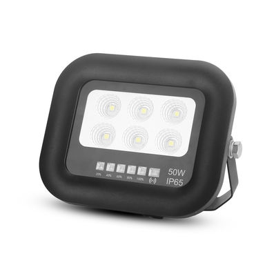 Luz solar LED de 50 vatios IP65 con panel solar de silicio monocristalino negro