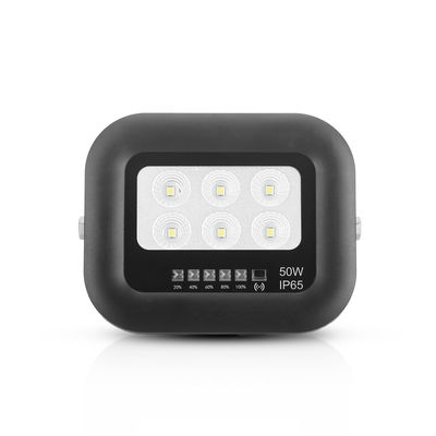 Luz solar LED de 50 vatios IP65 con panel solar de silicio monocristalino negro
