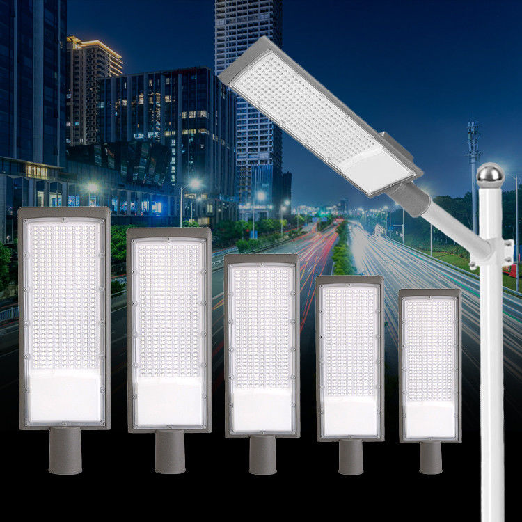 Luz de calle LED impermeable IP66 con eficiencia de 120lm/W y amplio voltaje AC85-265V para carreteras