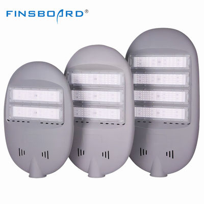 Tecnología de disipación de calor de las luces LED de calle resistentes al agua 130-140LM/W IP65