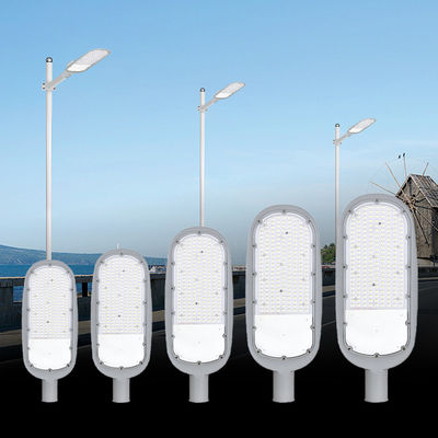 Luz de calle de alta eficiencia LED de fundición por inyección de aluminio IP66 resistente al agua