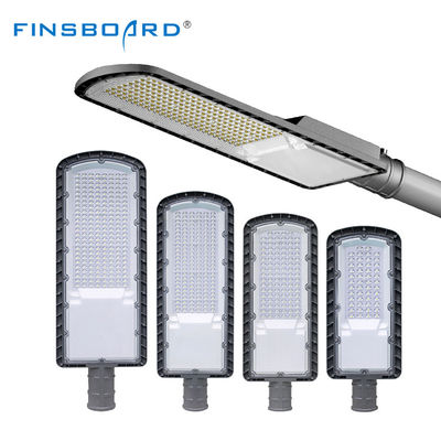 AC85-265V 3000K a 6500K Luz de calle LED de alto brillo Ahorro de energía duradero y estable