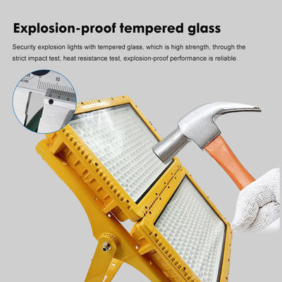 Instalaciones de iluminación a prueba de explosión de 400 W con ángulo de haz de 120° y clasificación de protección IP66